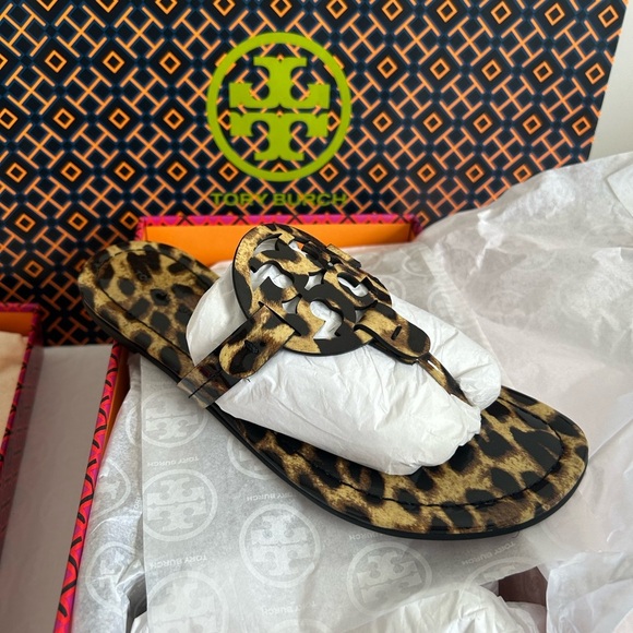 Tory Burch Miller Printed Patent Sandal Natural Leopard Size 7.5 Tan Brown - Picture 1 of 10